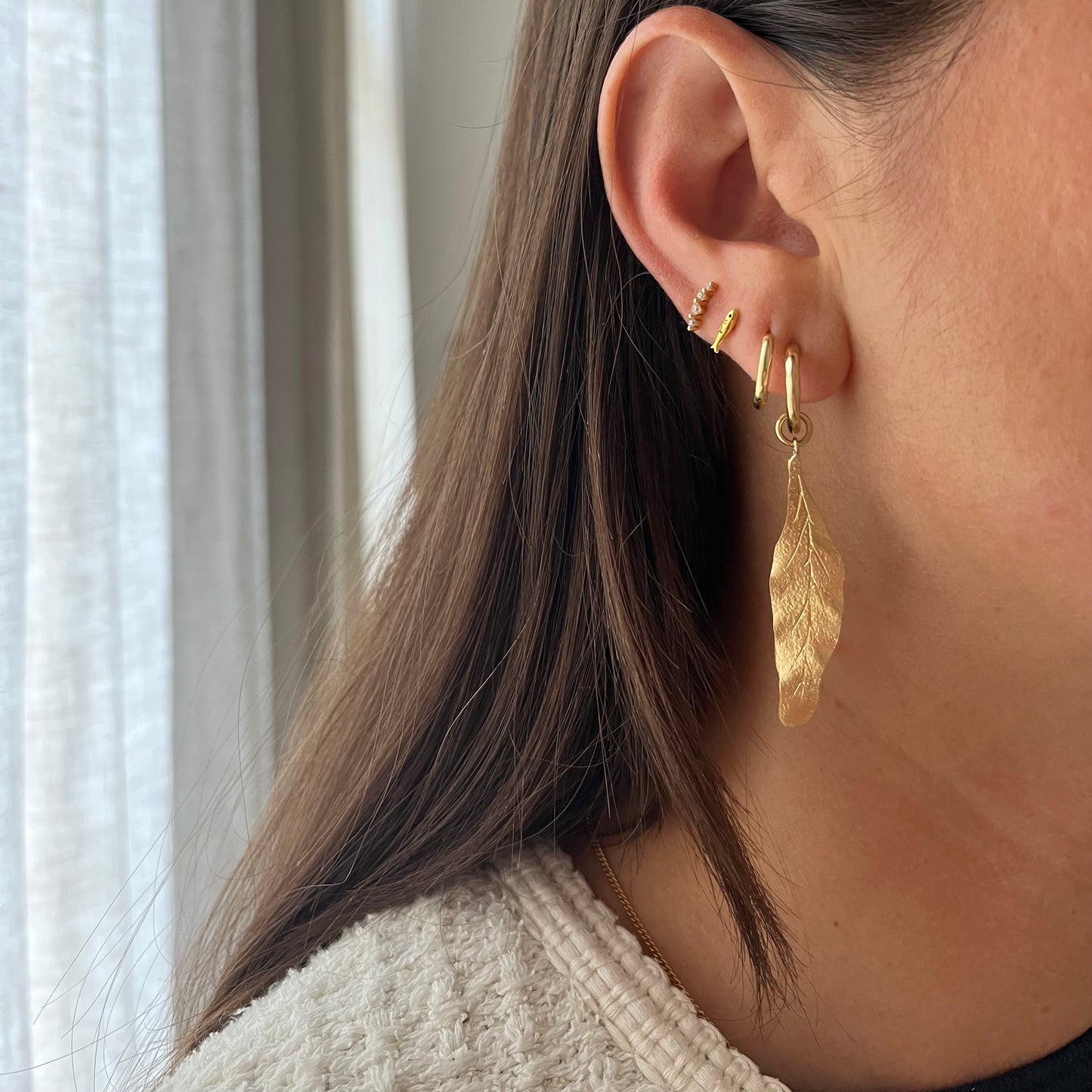 Leaf hoop earrings
