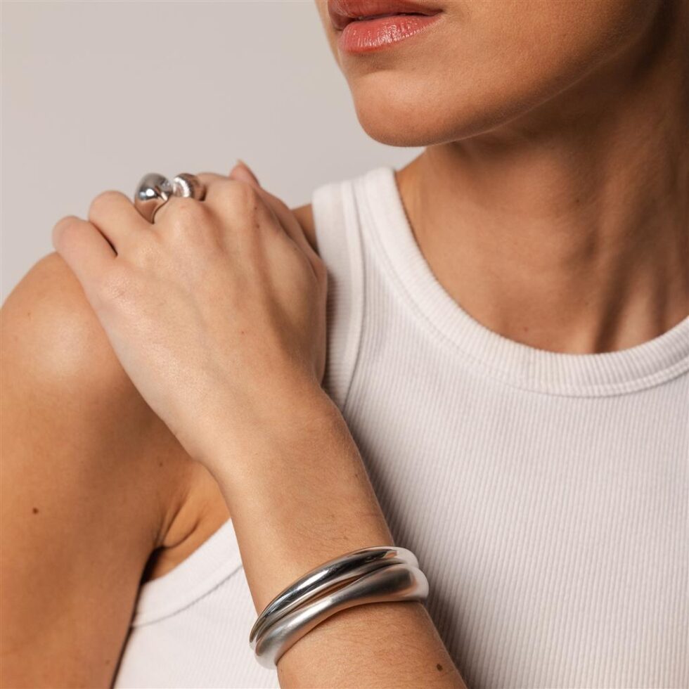 vivé cuff silver mat