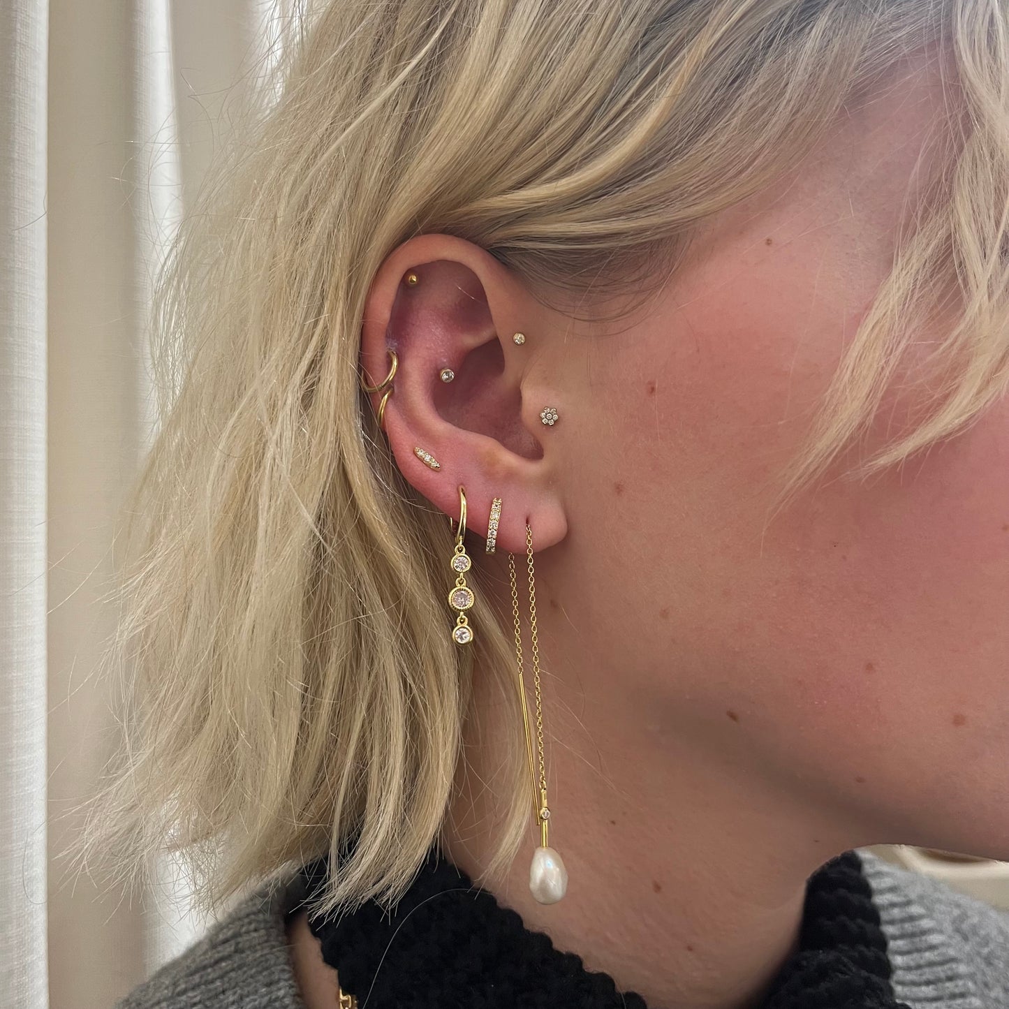 Trio zirconia hoop gold