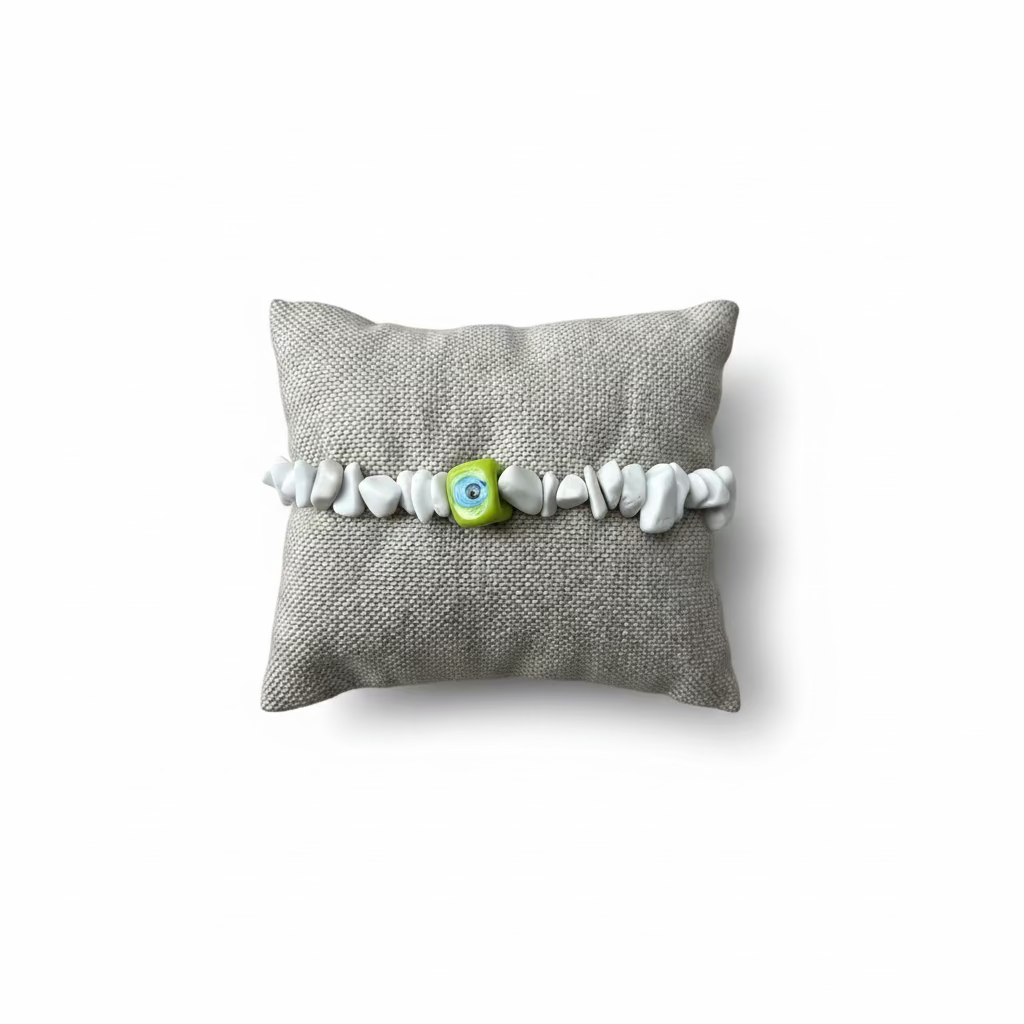 Eye bracelet