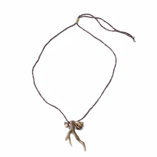 Cora necklace
