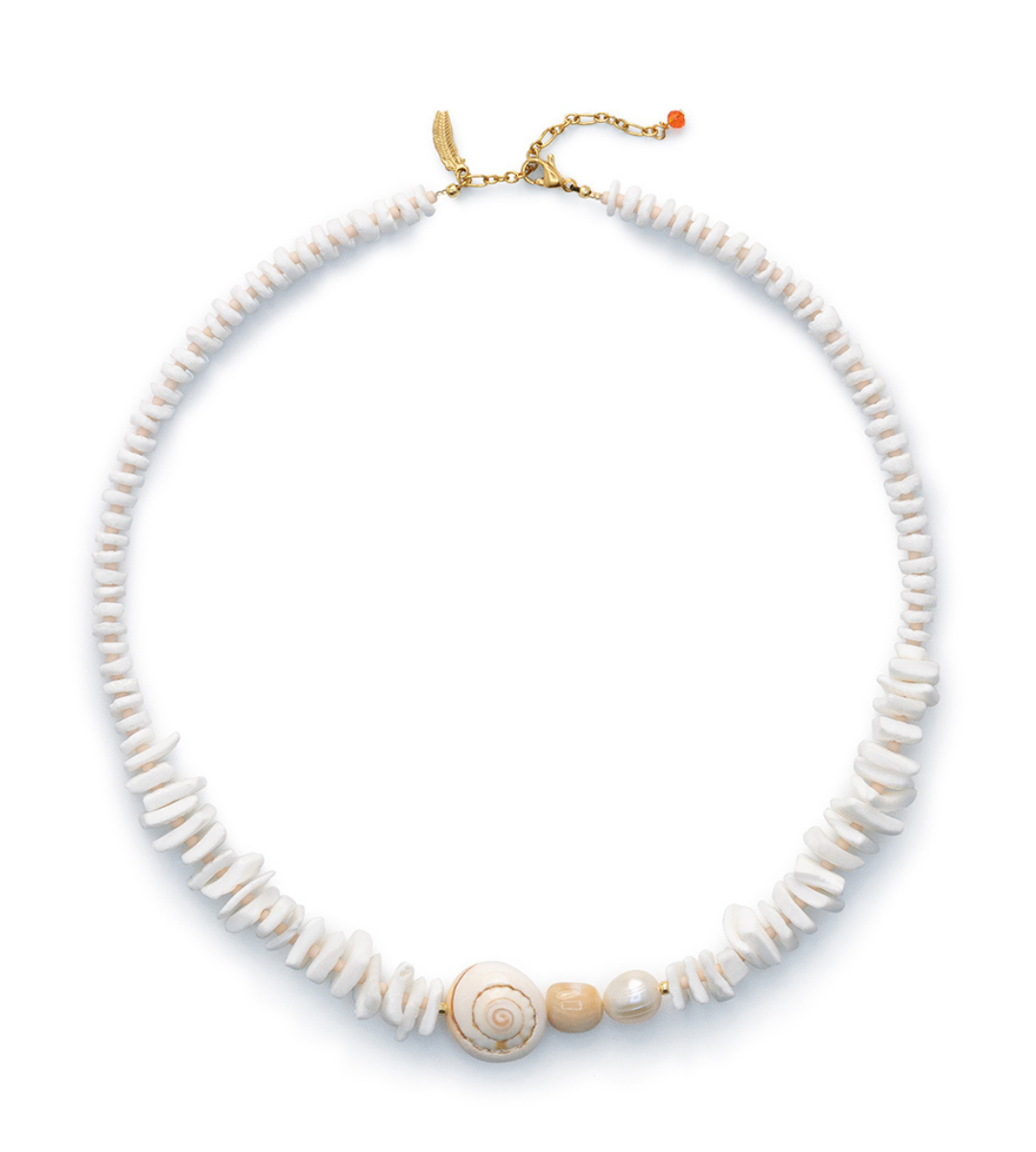 Shell necklace