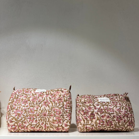 Kausani toiletry bag