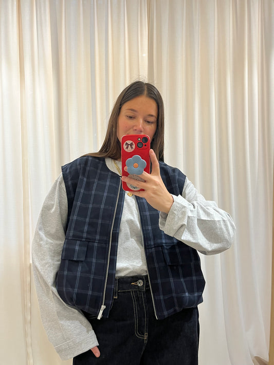 Checked sleeveless vest