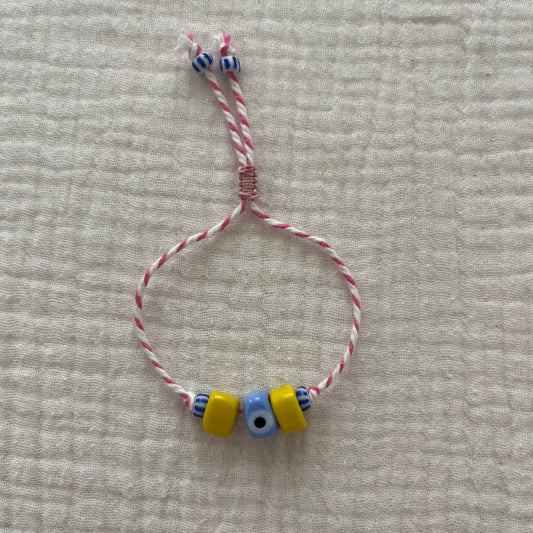 Eye bracelet