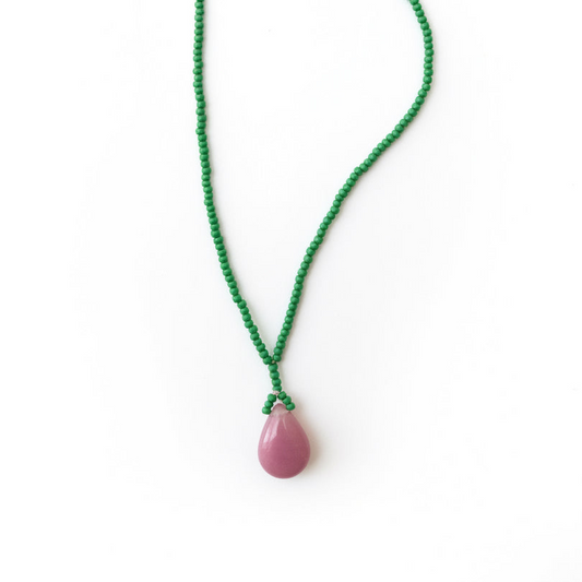 Long necklace green