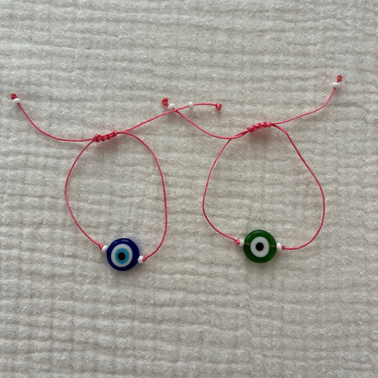 Eye bracelet