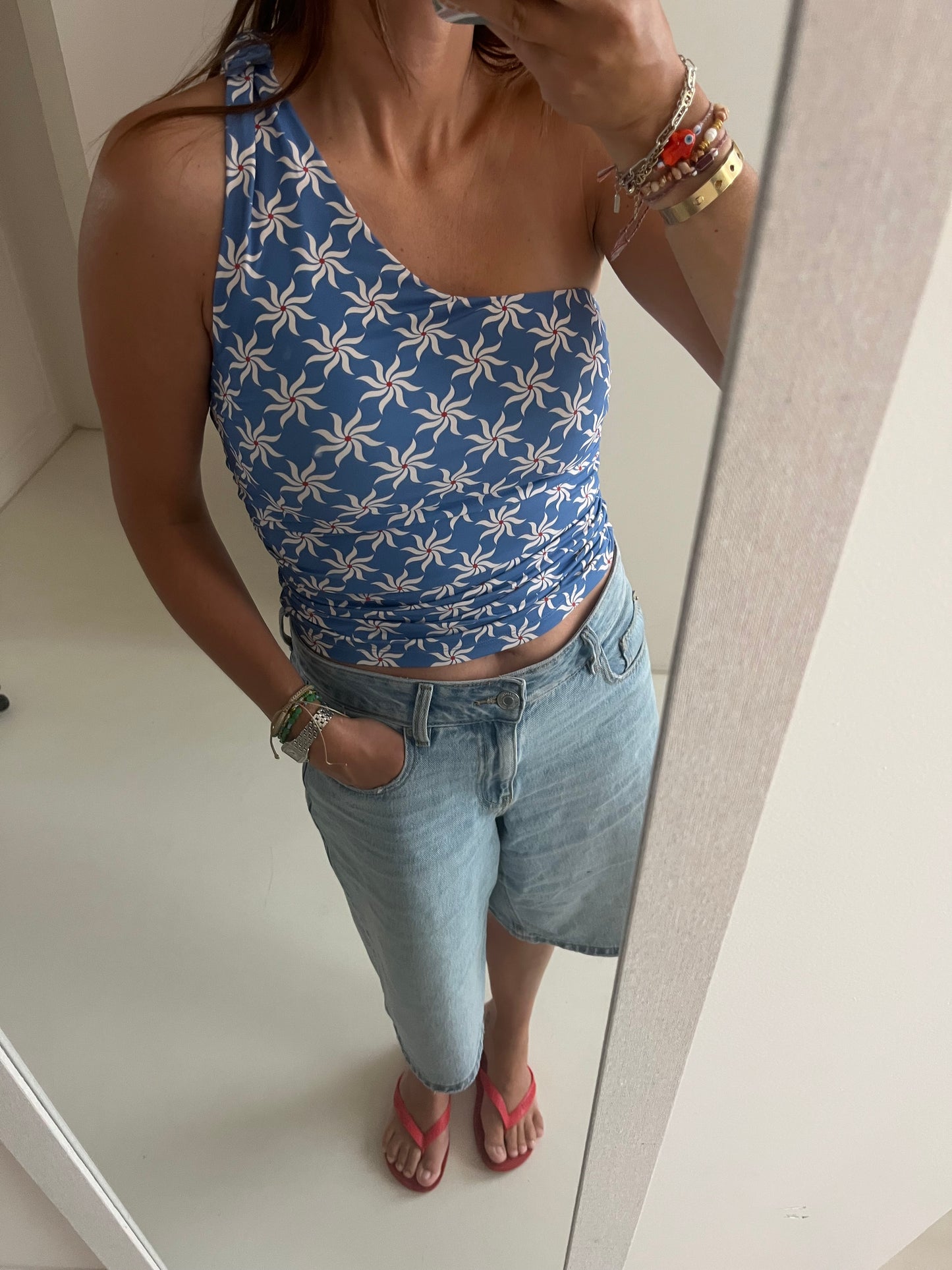 Flower top