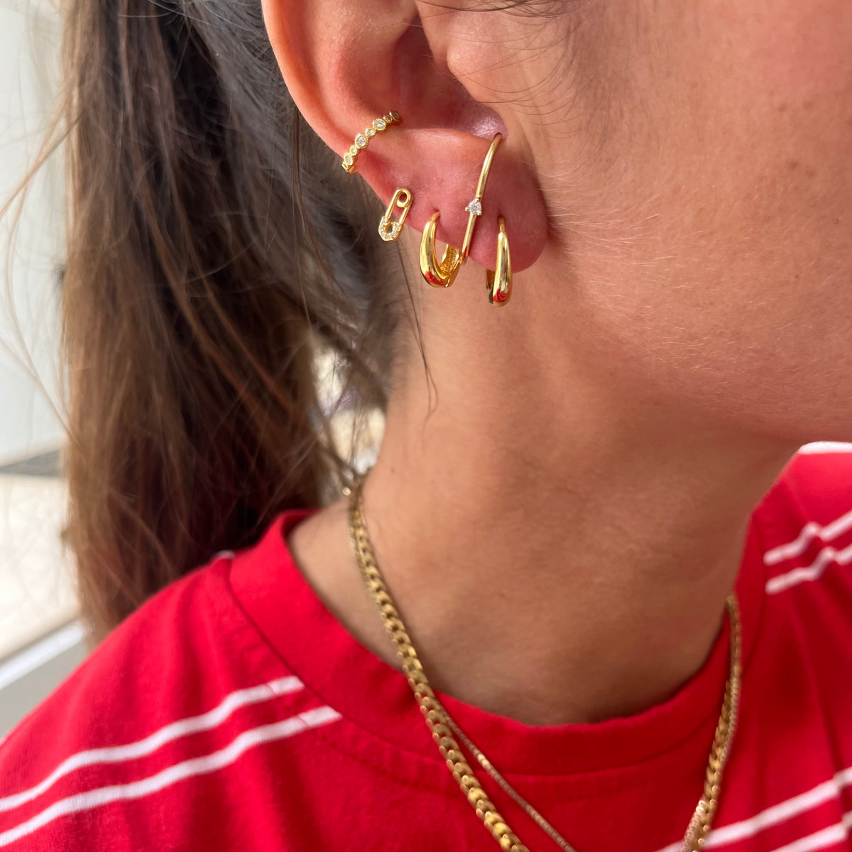 pin stud gold