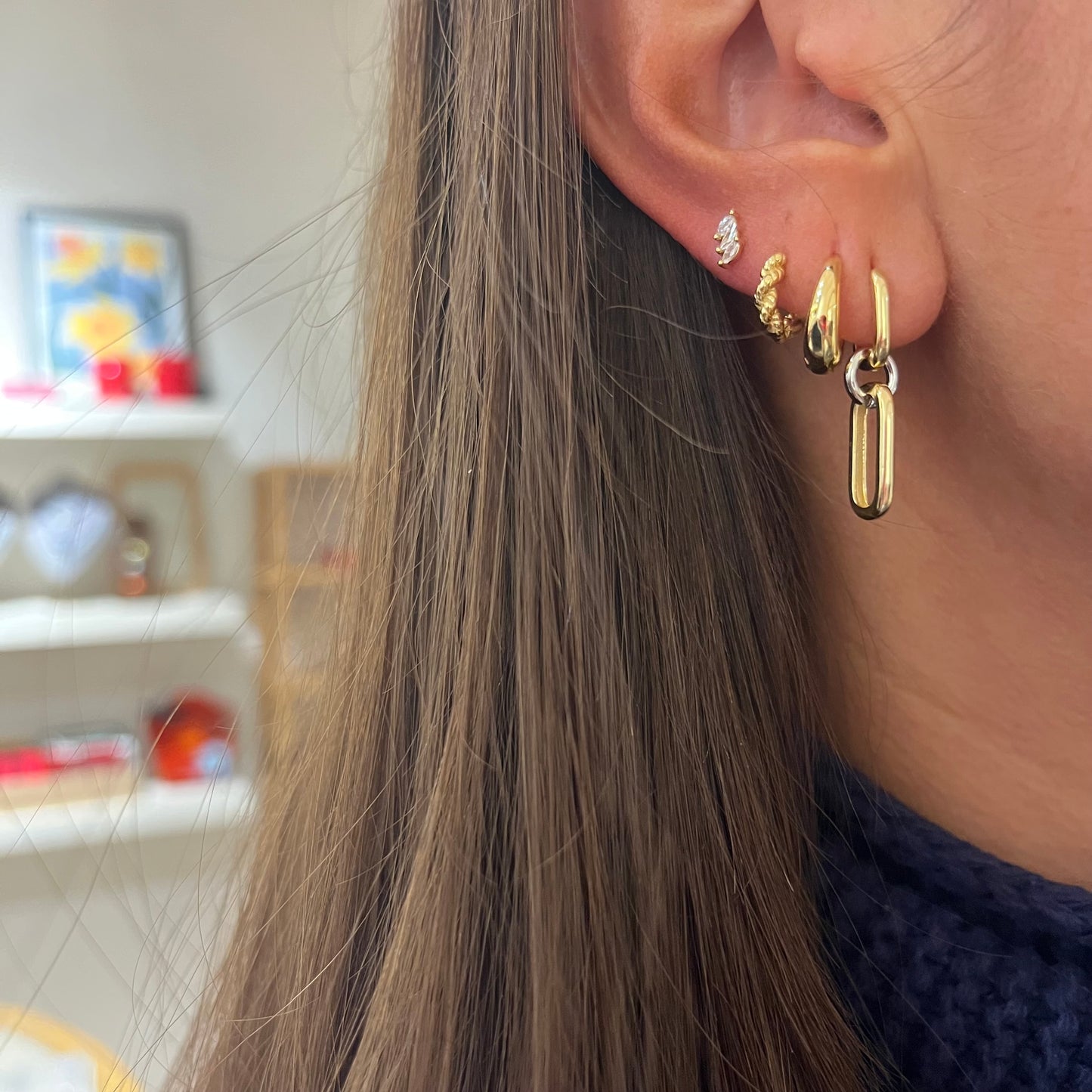 Triple zirconia stud gold