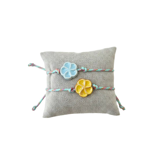 Flower bracelet