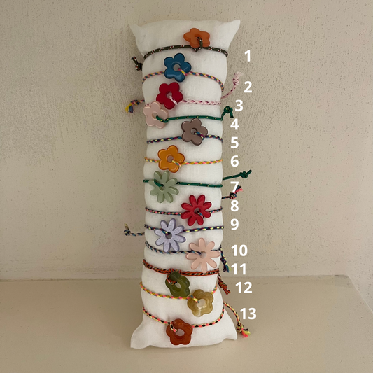 Flower bracelet