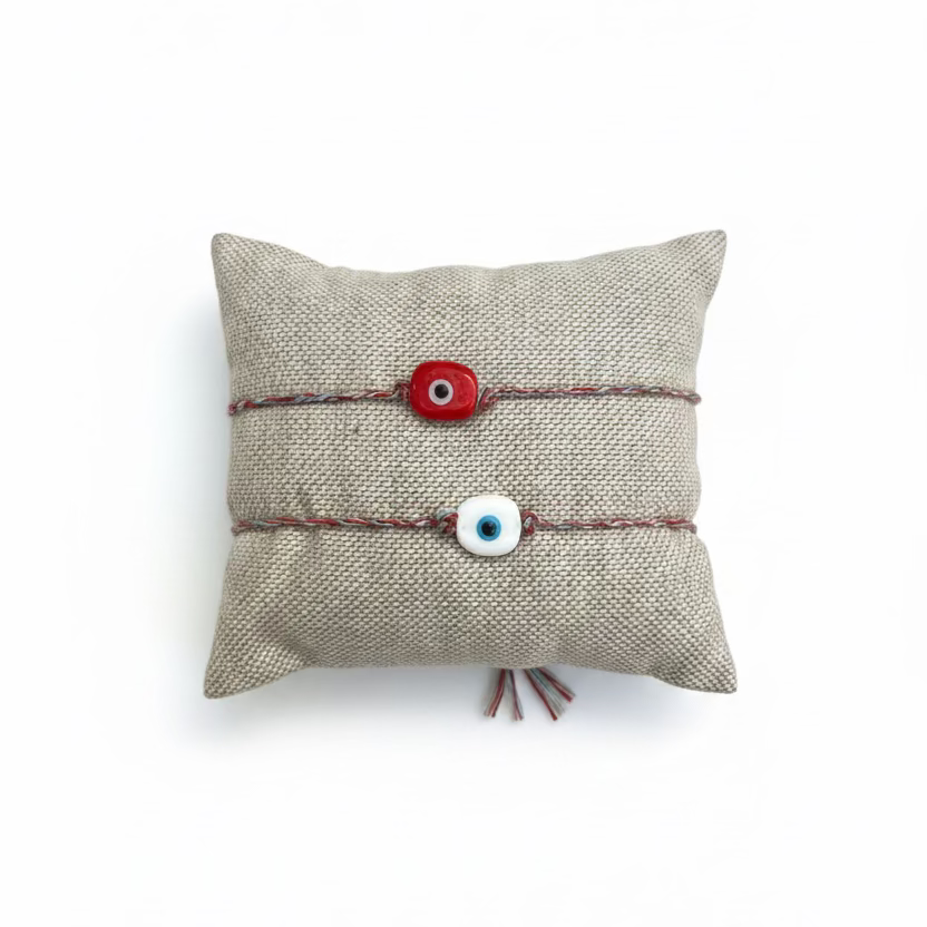 eye bracelet