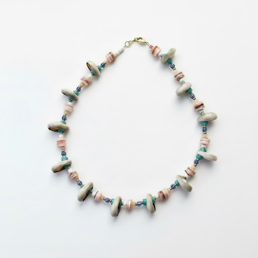 Shell necklace