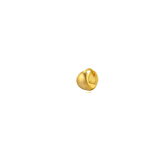 Tiny bold hoop gold