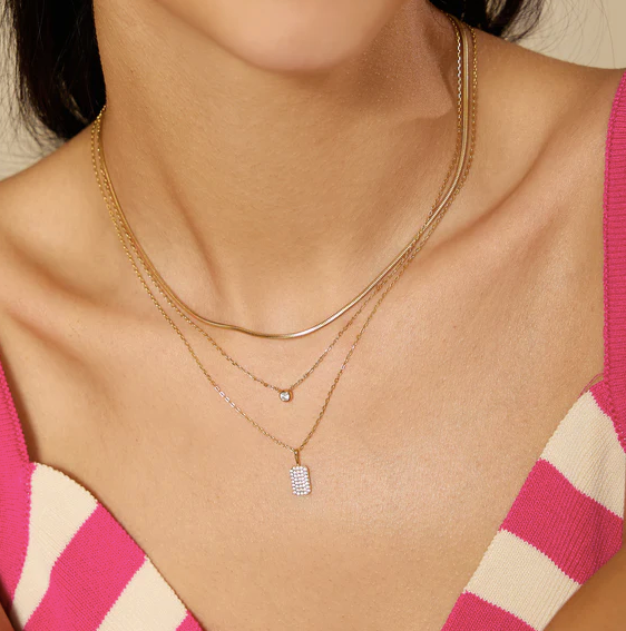 Pavé necklace