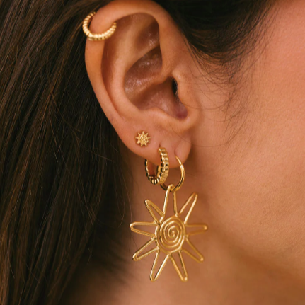 Sol stud gold