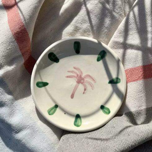 Small palm tree plate